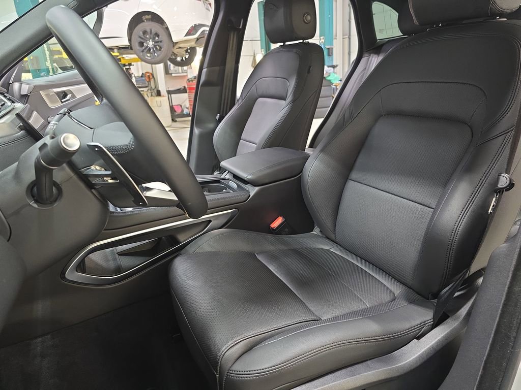 Used 2023 Jaguar F-PACE S image 16