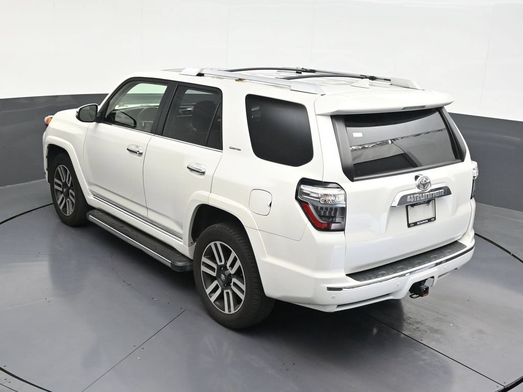 Used 2023 Toyota 4Runner Limited AWD/4WD image 17