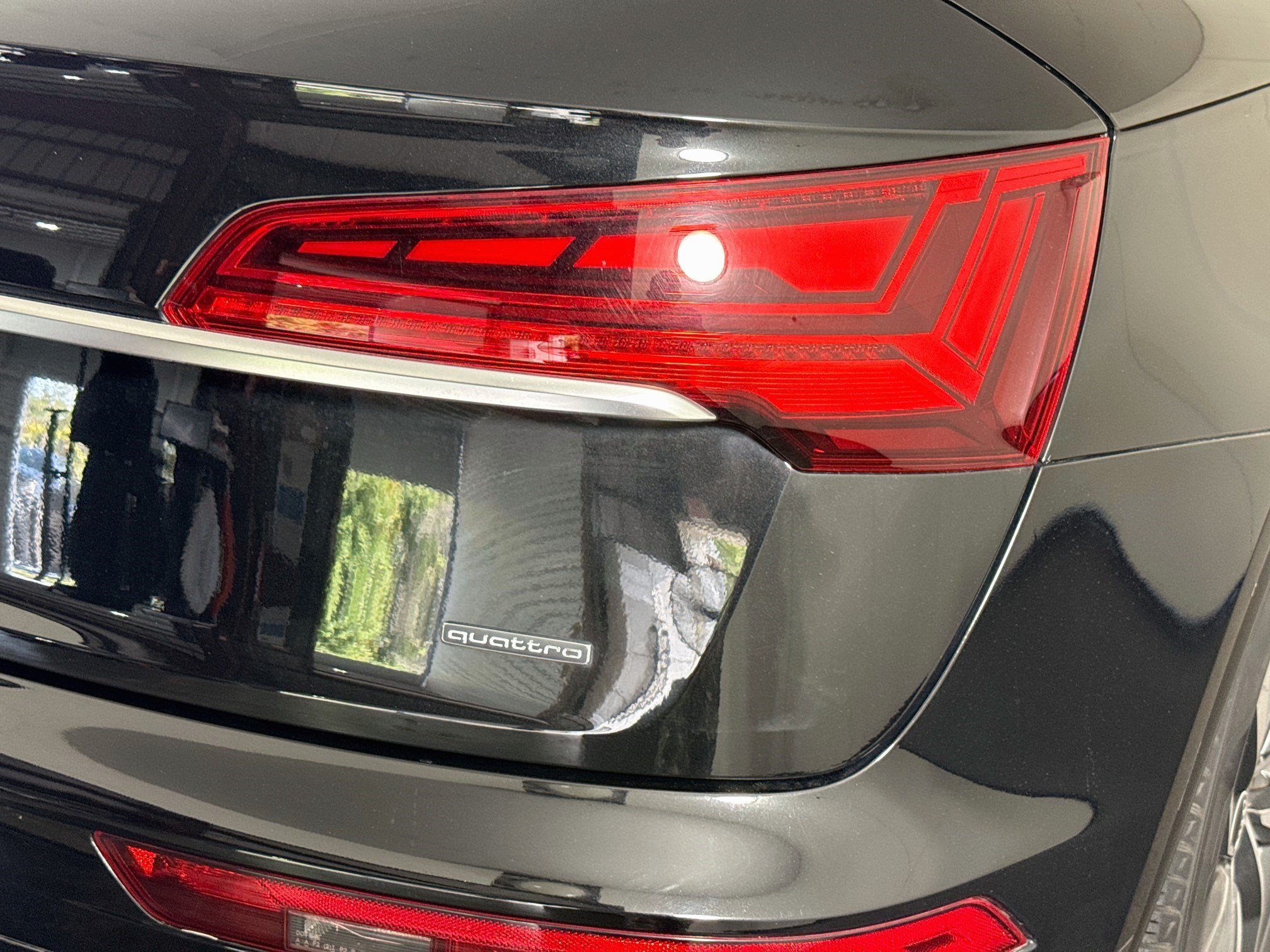 Used 2021 Audi Q5 2.0T Premium Plus w/ Premium Plus Package AWD/4WD image 34