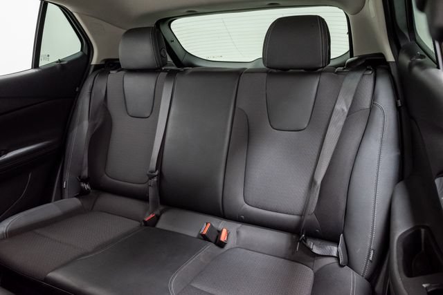 Used 2025 Buick Encore GX Preferred FWD image 24