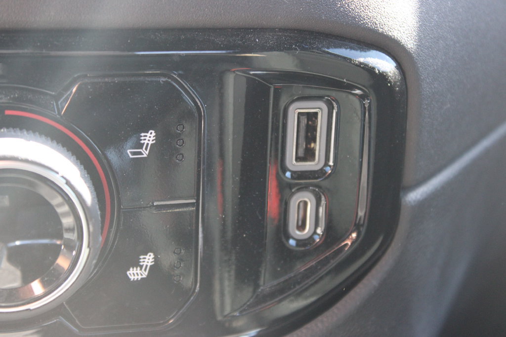 Used 2022 Chevrolet Silverado 1500 LT RWD image 33