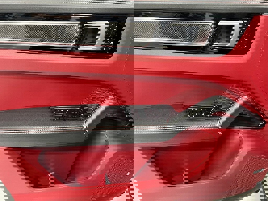 Used 2022 Porsche Cayenne S image 18