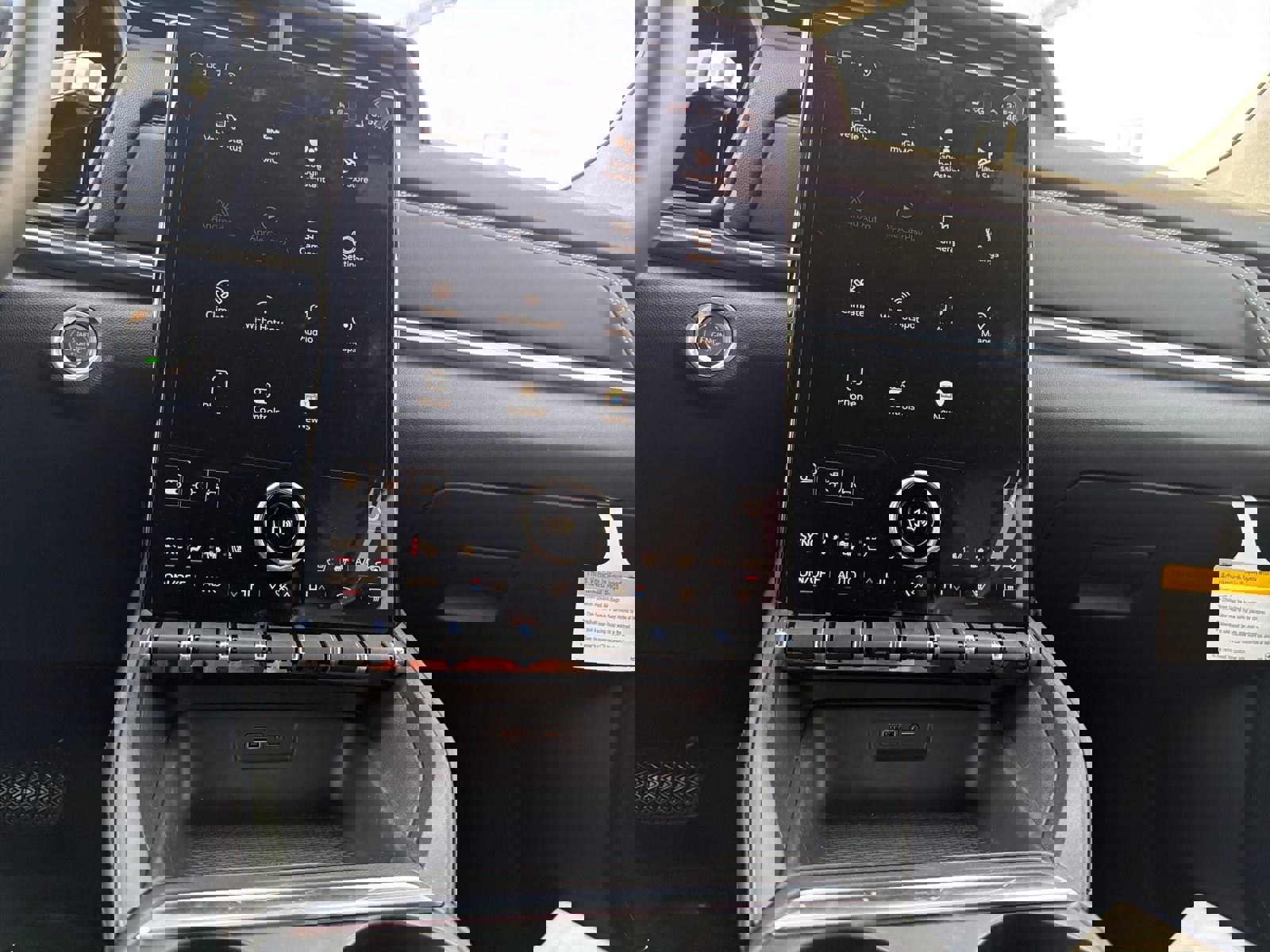 New 2026 GMC Terrain Elevation w/ Elevation Premium Package image 28