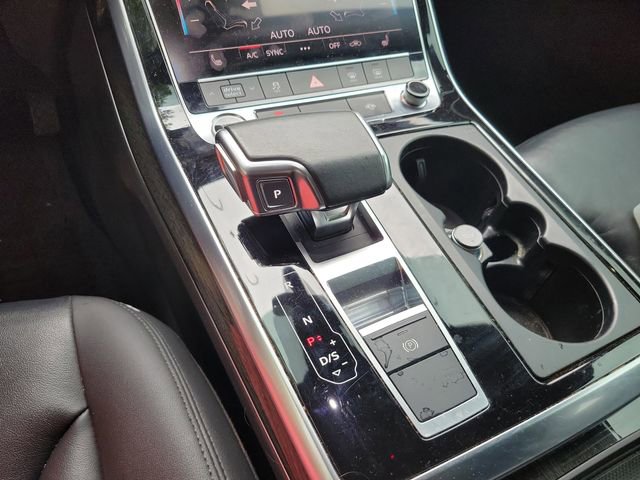 Used 2021 Audi Q7 2.0T Premium w/ Convenience Package AWD/4WD image 23