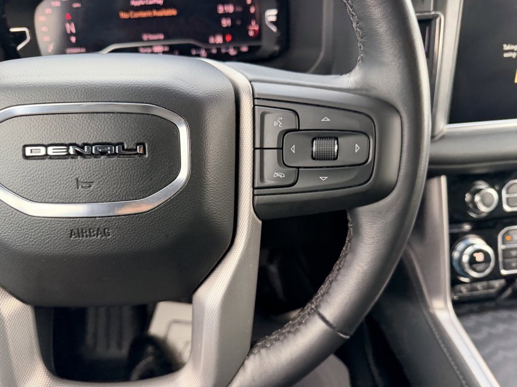 Used 2023 GMC Yukon Denali image 26