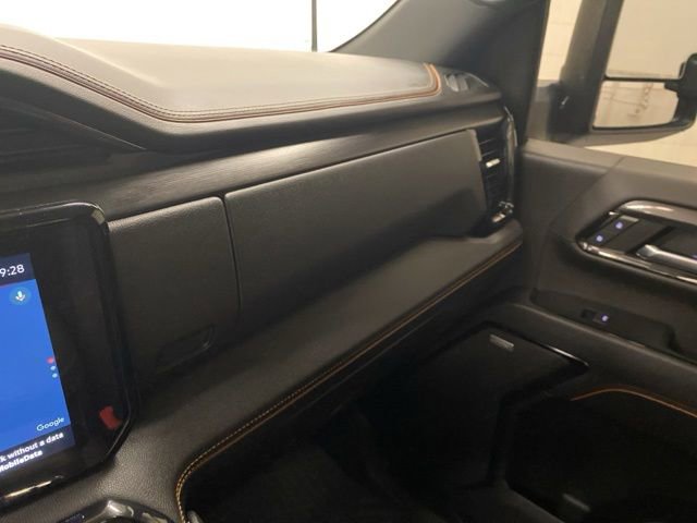 Used 2024 GMC Sierra 2500 AT4 w/ AT4 Preferred Package AWD/4WD image 20