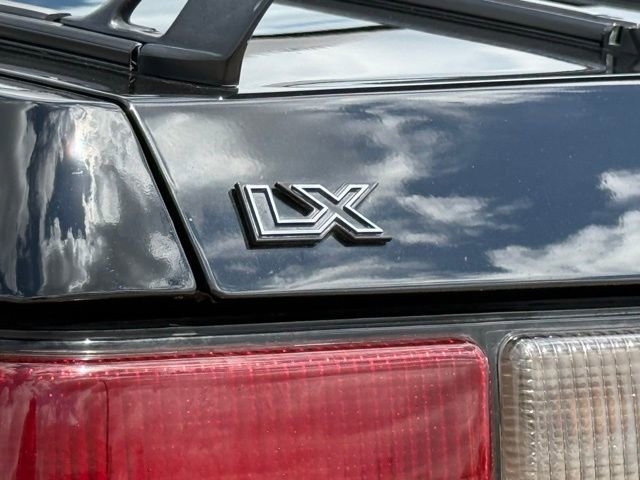 Used 1988 Ford Mustang LX RWD image 19