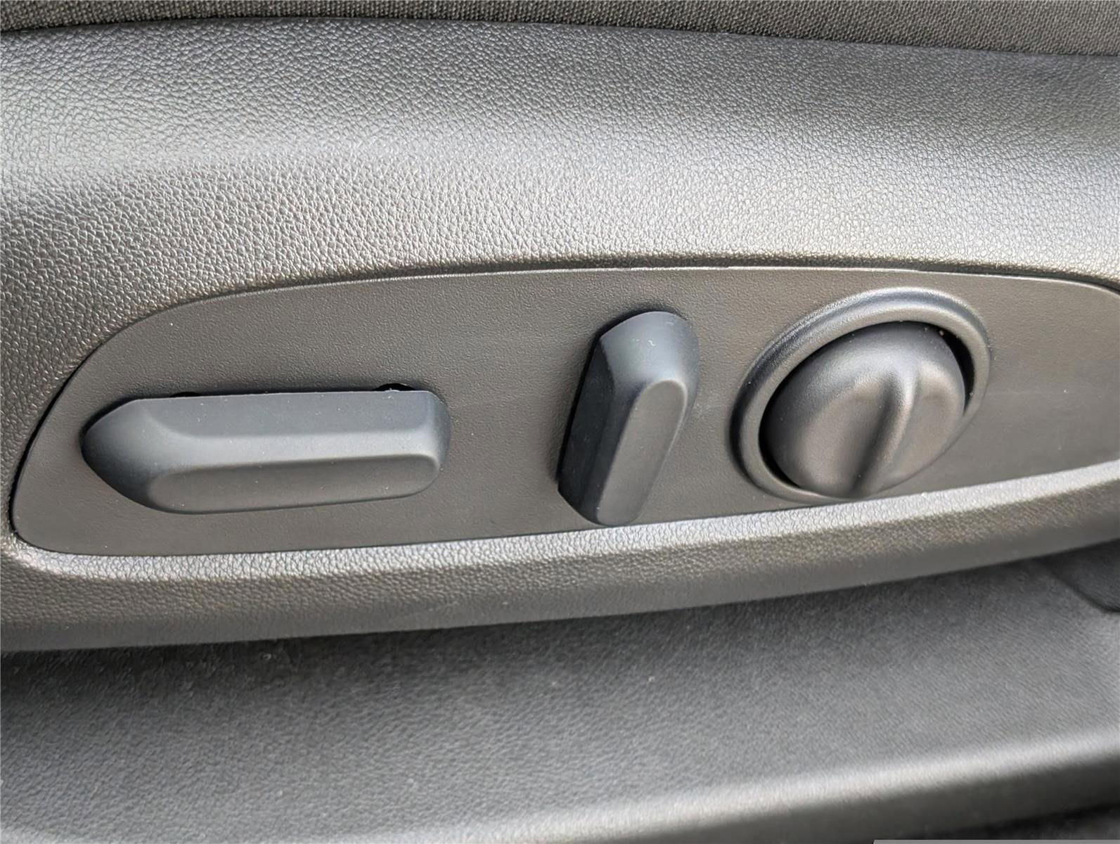 New 2026 Chevrolet Blazer LT w/ Convenience Package image 15