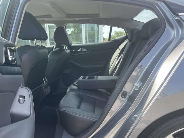 Used 2023 Nissan Maxima Platinum w/ Sport Mat Group FWD image 14