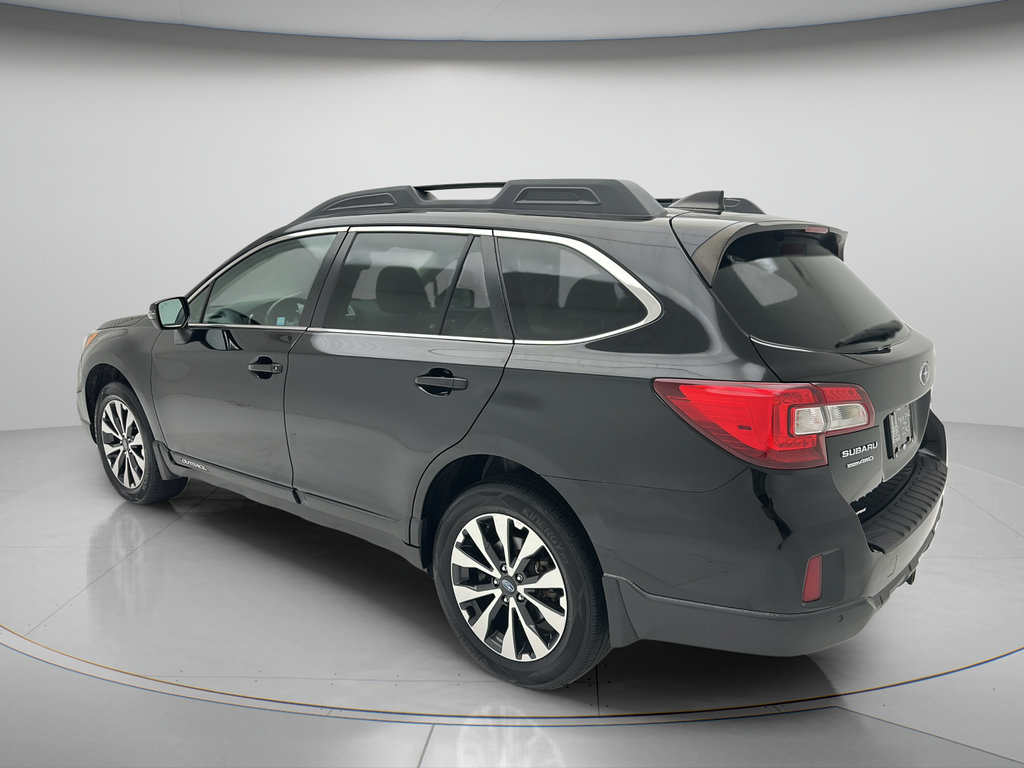 Used 2017 Subaru Outback 2.5i Limited AWD/4WD image 4