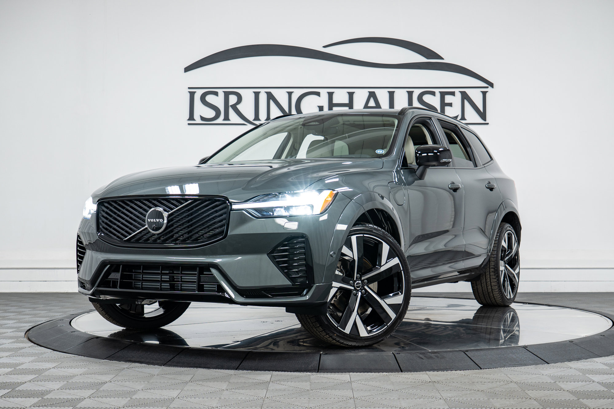 New 2026 Volvo XC60 T8 Ultra image 27