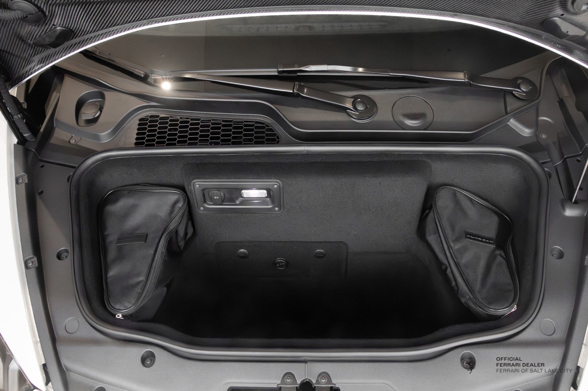 Used 2024 Lamborghini Huracan Tecnica RWD image 10