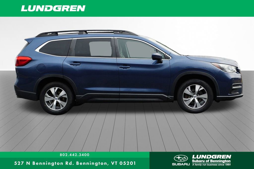 Used 2019 Subaru Ascent Premium image 2