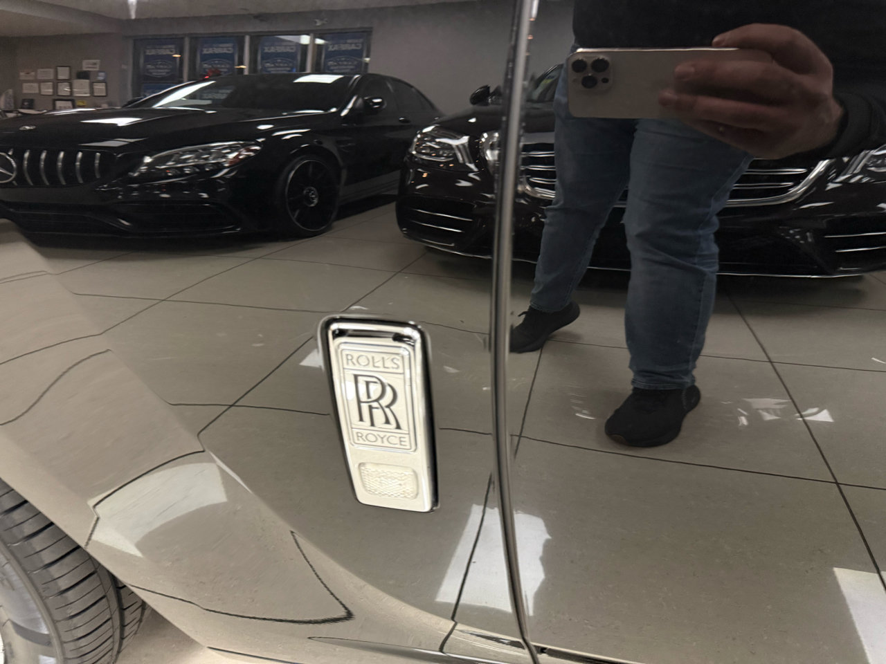 Used 2014 Rolls-Royce Ghost image 27