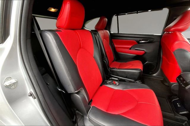 Used 2022 Toyota Highlander XSE image 20