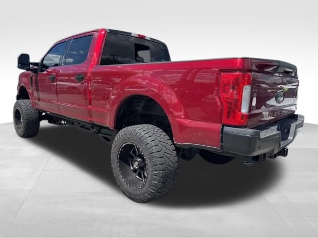 Used 2017 Ford F350 Lariat w/ Lariat Ultimate Package AWD/4WD image 4