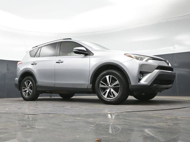 Used 2018 Toyota RAV4 XLE image 35