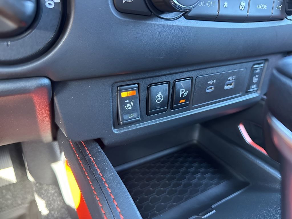 Used 2024 Nissan Frontier PRO-4X w/ Pro Convenience Package image 21