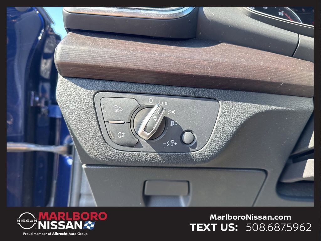 Used 2023 Audi Q5 2.0T Premium w/ Convenience Package image 21