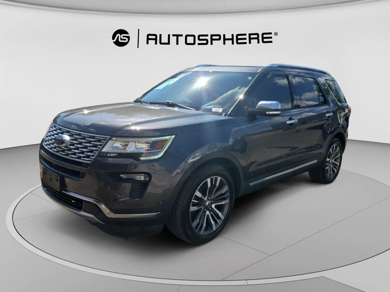 Used 2019 Ford Explorer Platinum image 4