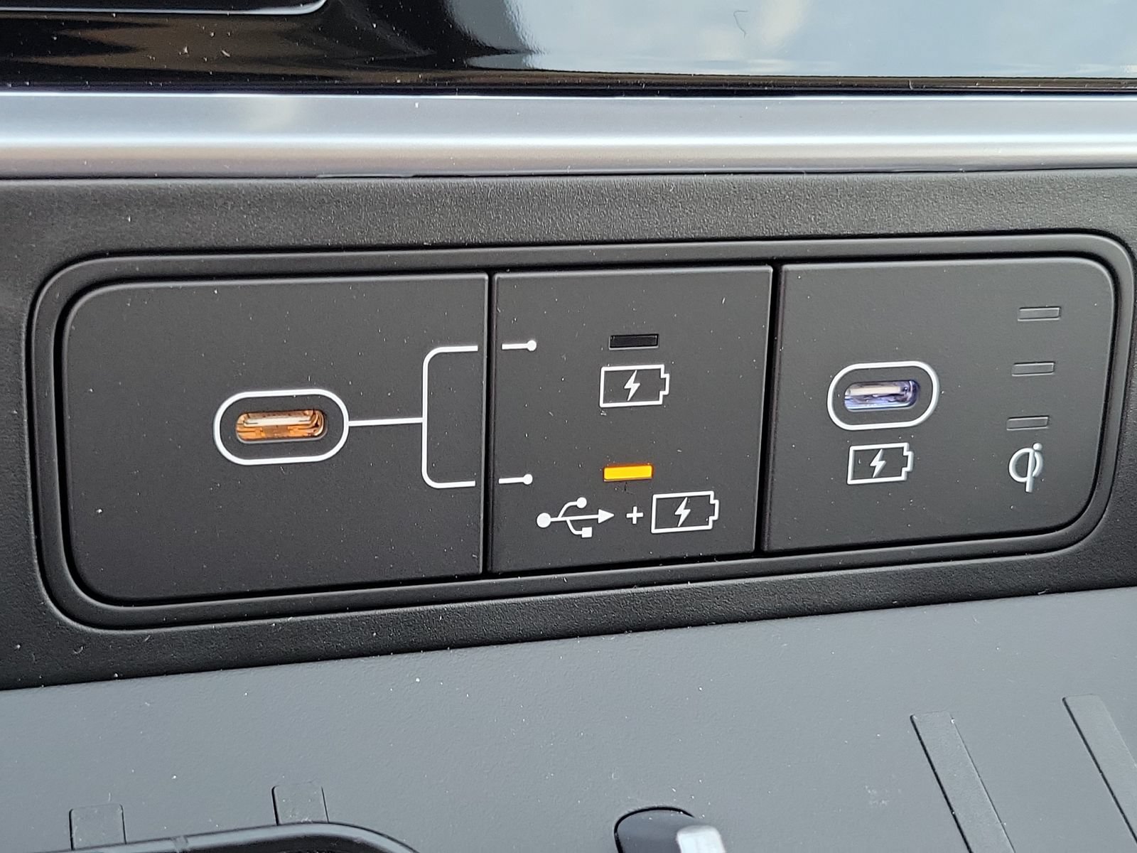 New 2026 Hyundai Santa Fe SEL FWD image 15