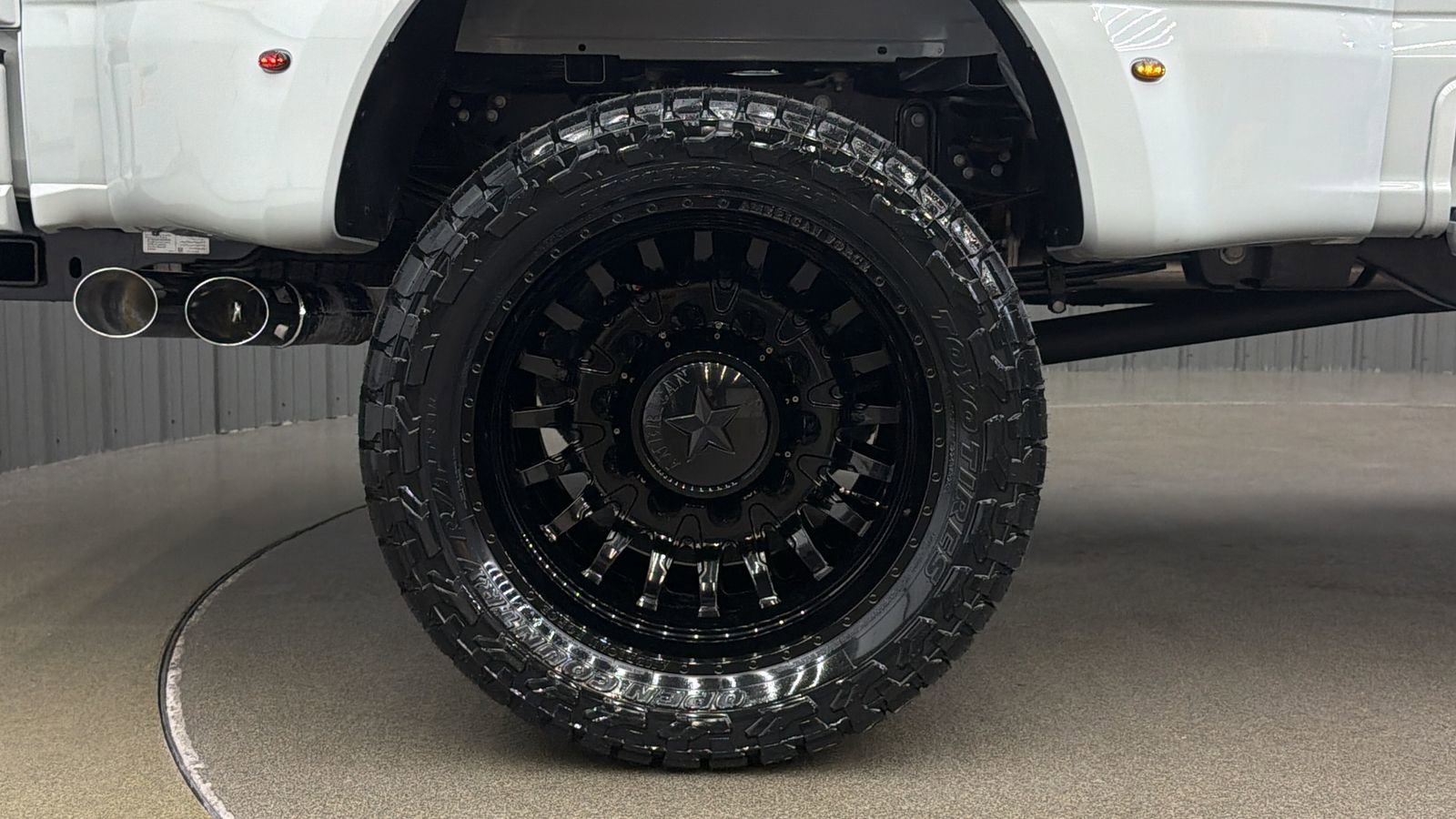 Used 2026 Ford F450 Platinum w/ Platinum Plus Package image 11