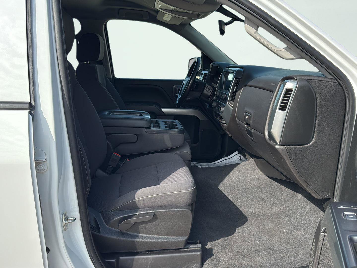 Used 2019 Chevrolet Silverado 1500 LT image 20