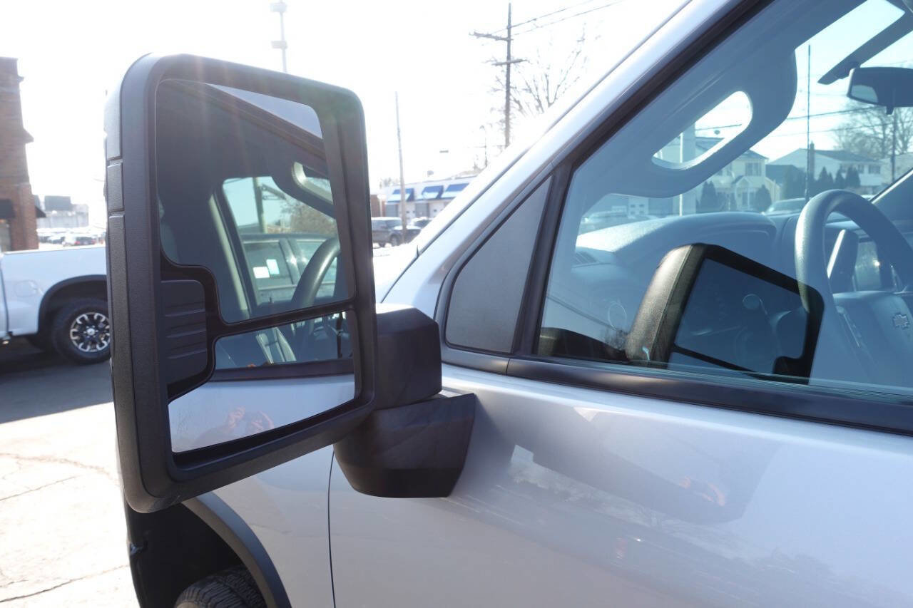 Used 2022 Chevrolet Silverado 2500 W/T w/ WT Convenience Package image 14