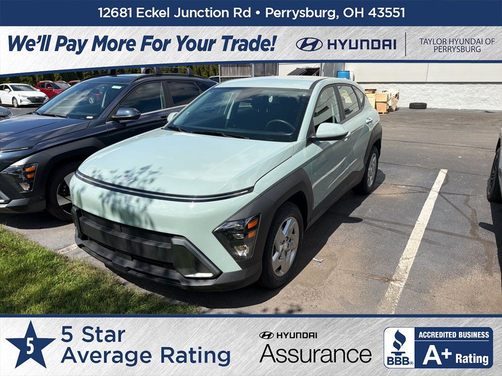 Certified 2025 Hyundai Kona SE FWD image 1