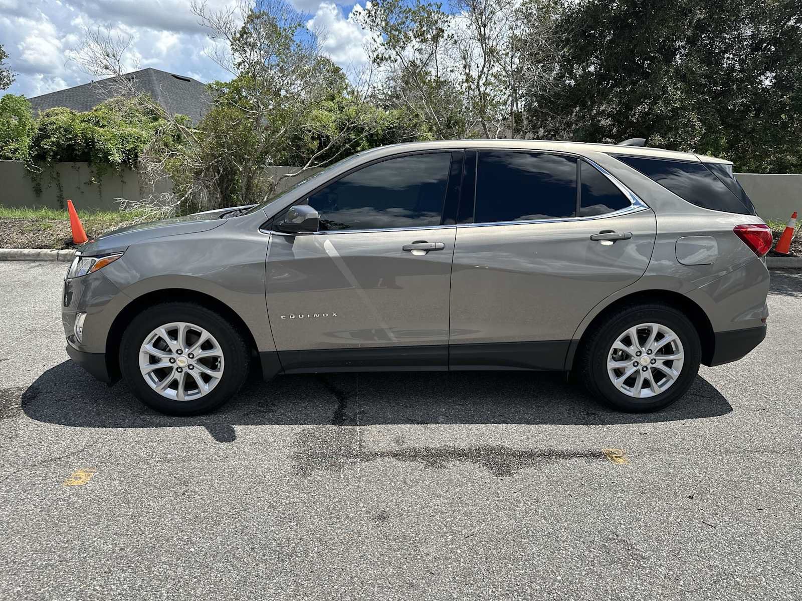Used 2018 Chevrolet Equinox LT FWD image 3
