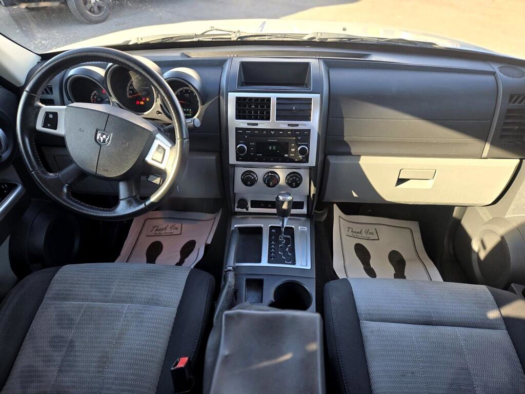 Used 2008 Dodge Nitro SLT image 10