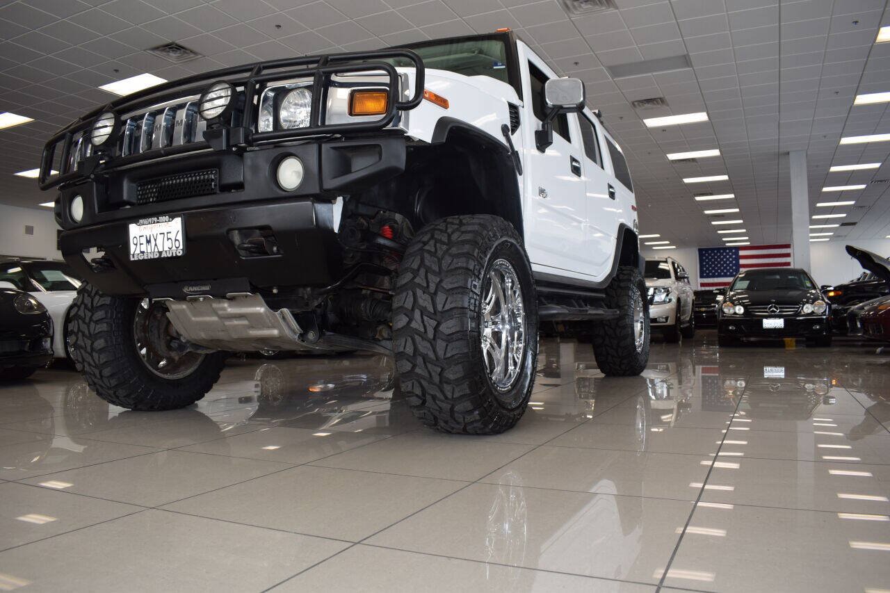 Used 2003 HUMMER H2 w/ Preferred Equipment Group AWD/4WD image 6