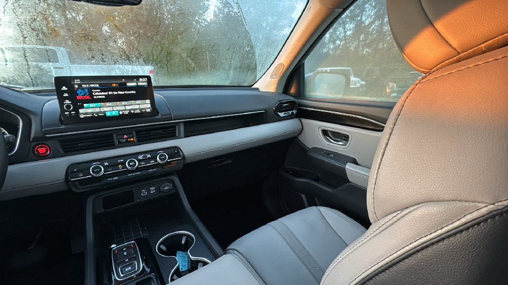Used 2023 Honda Pilot Touring image 36