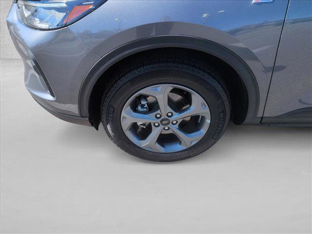 Used 2025 Ford Escape ST-Line AWD/4WD image 24