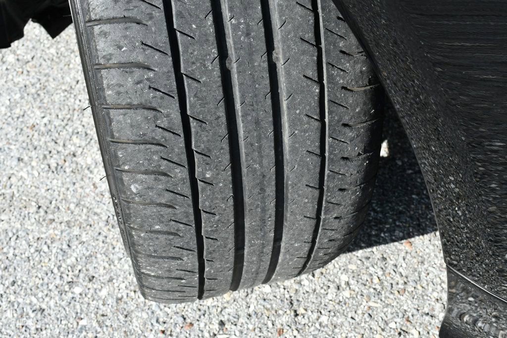 Used 2015 Lexus RC 350 w/ F Sport w/Summer Tires image 61