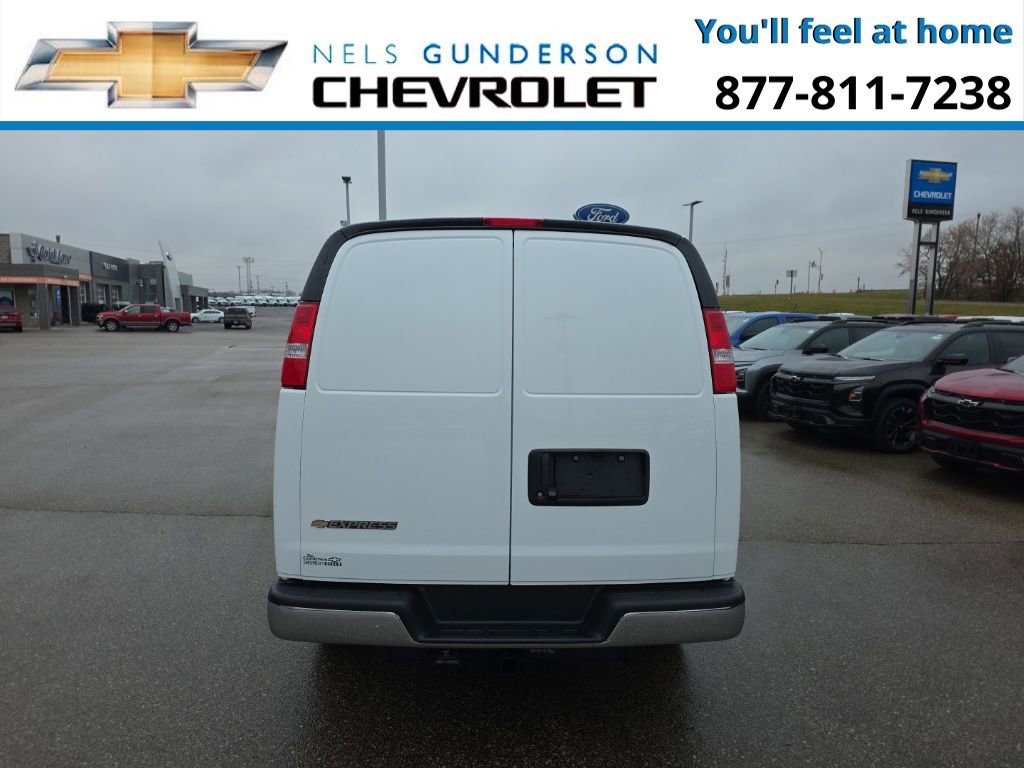 New 2025 Chevrolet Express 2500 image 6