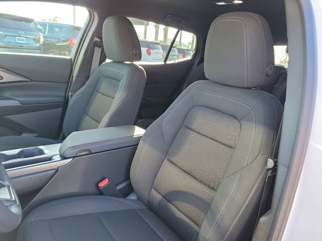 Certified 2025 Chevrolet Equinox EV LT image 16