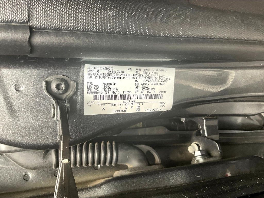 Used 2018 Ford Focus ST FWD image 19