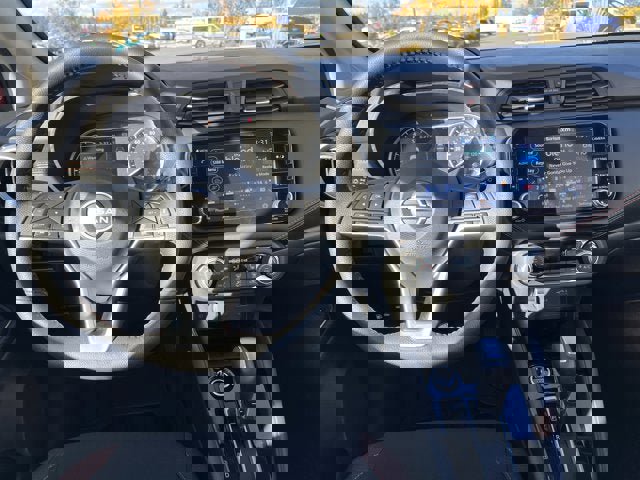 New 2025 Nissan Versa SR image 14