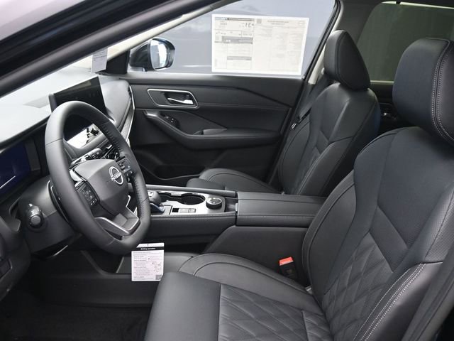 New 2026 Nissan Rogue Platinum image 10