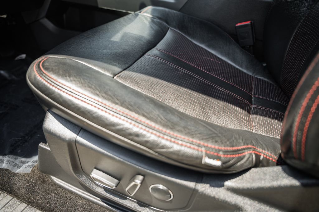 Used 2018 Ford F150 XLT w/ Equipment Group 302A Luxury AWD/4WD image 44