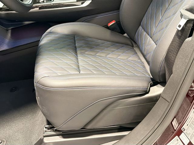 New 2026 Cadillac Escalade IQ Sport 1 w/ LPO, ONYX Package image 18