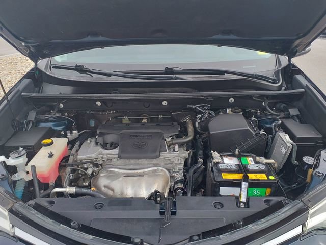 Used 2017 Toyota RAV4 Limited image 14