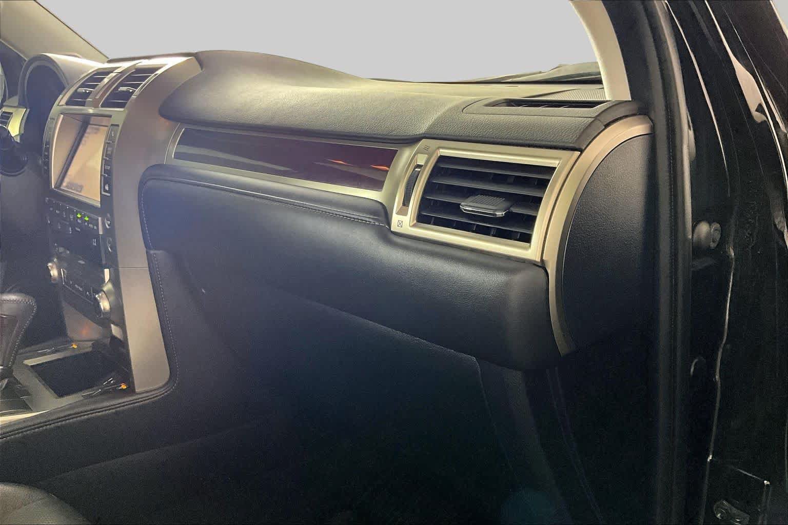 Used 2019 Lexus GX 460 Premium AWD/4WD image 17