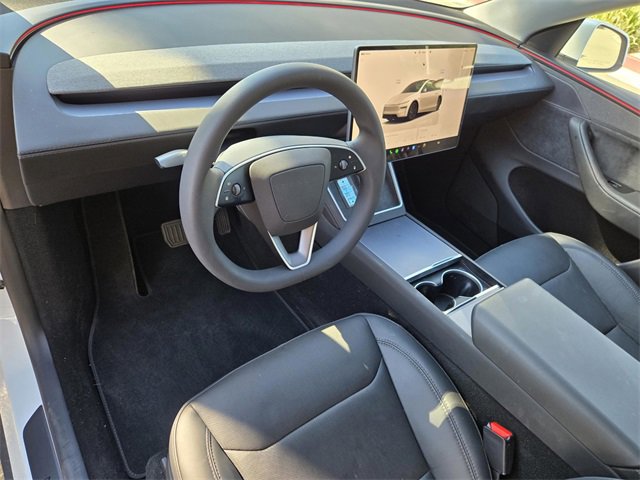 Used 2026 Tesla Model Y Long Range image 19