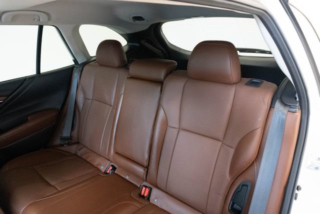 Used 2022 Subaru Outback Touring AWD/4WD image 18