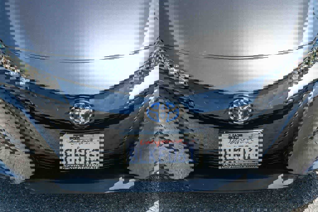 Used 2019 Toyota Prius Prime Plus w/ Carpet Mat Package FWD image 5