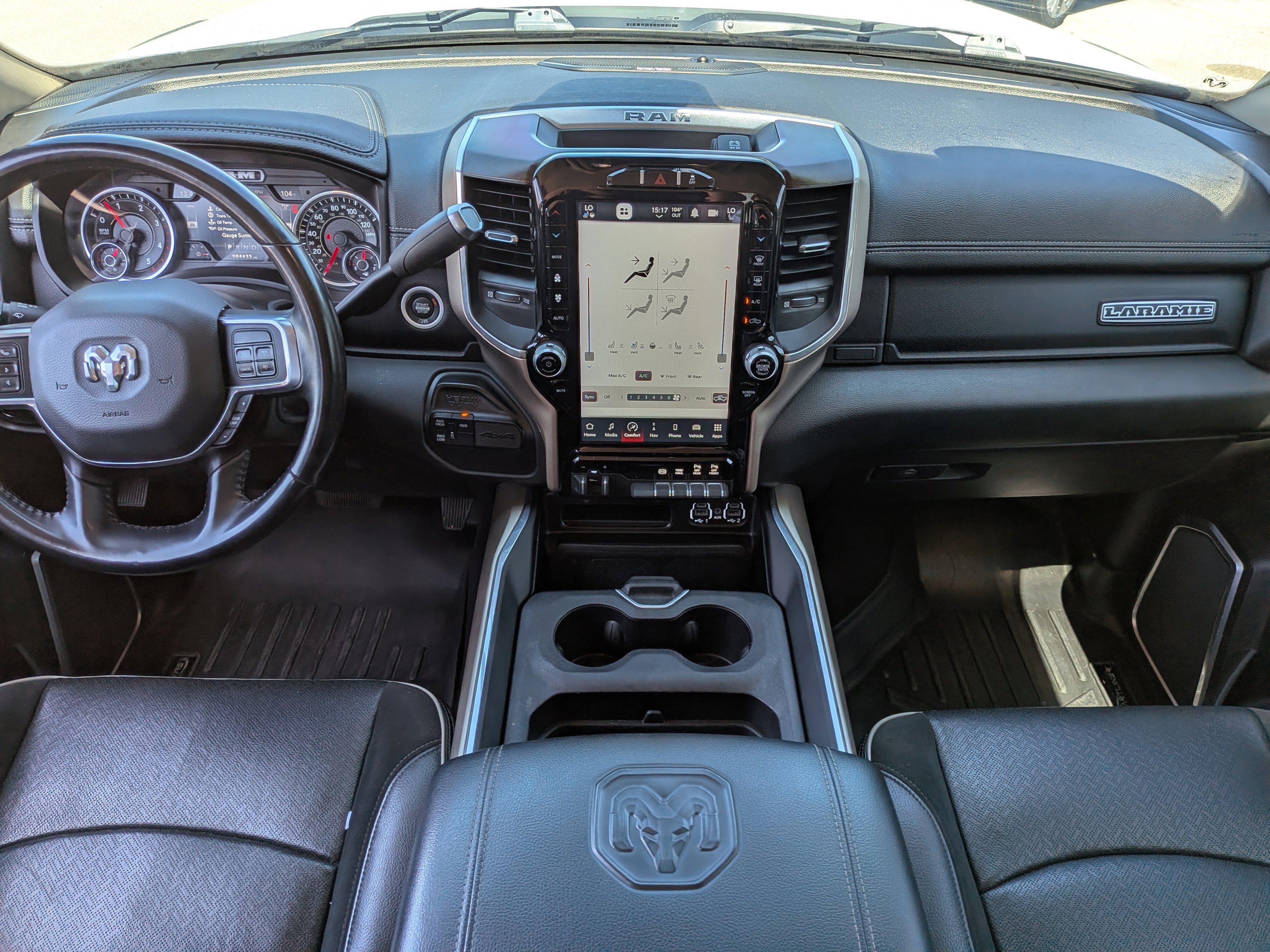 Used 2022 RAM 2500 Laramie AWD/4WD image 17
