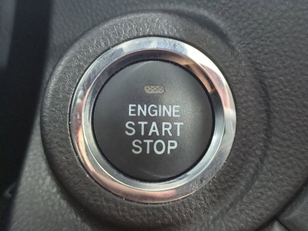 Used 2021 Subaru Outback Limited XT image 39