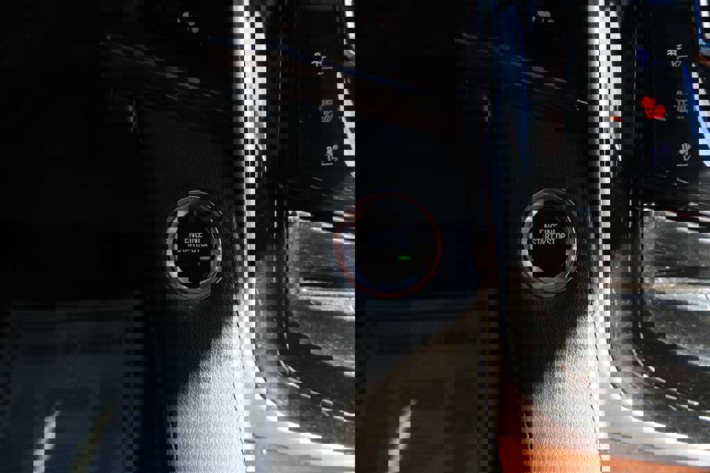 Used 2020 Cadillac Escalade Luxury image 33